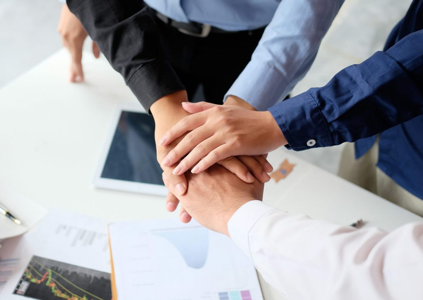 Conceptual hand writing showing Kickoff Meeting. Business photo text  Special discussion on the legalities involved in the project Young long  hair woman holding blank square announcement design. Stock Illustration by  ©artursz #277037702